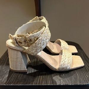 Dolce Vita Paytin Square Toe Ankle Strap size 7